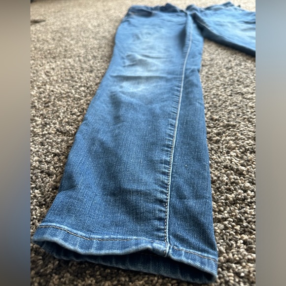 Maurice’s Everflex Jeans - Picture 2 of 7